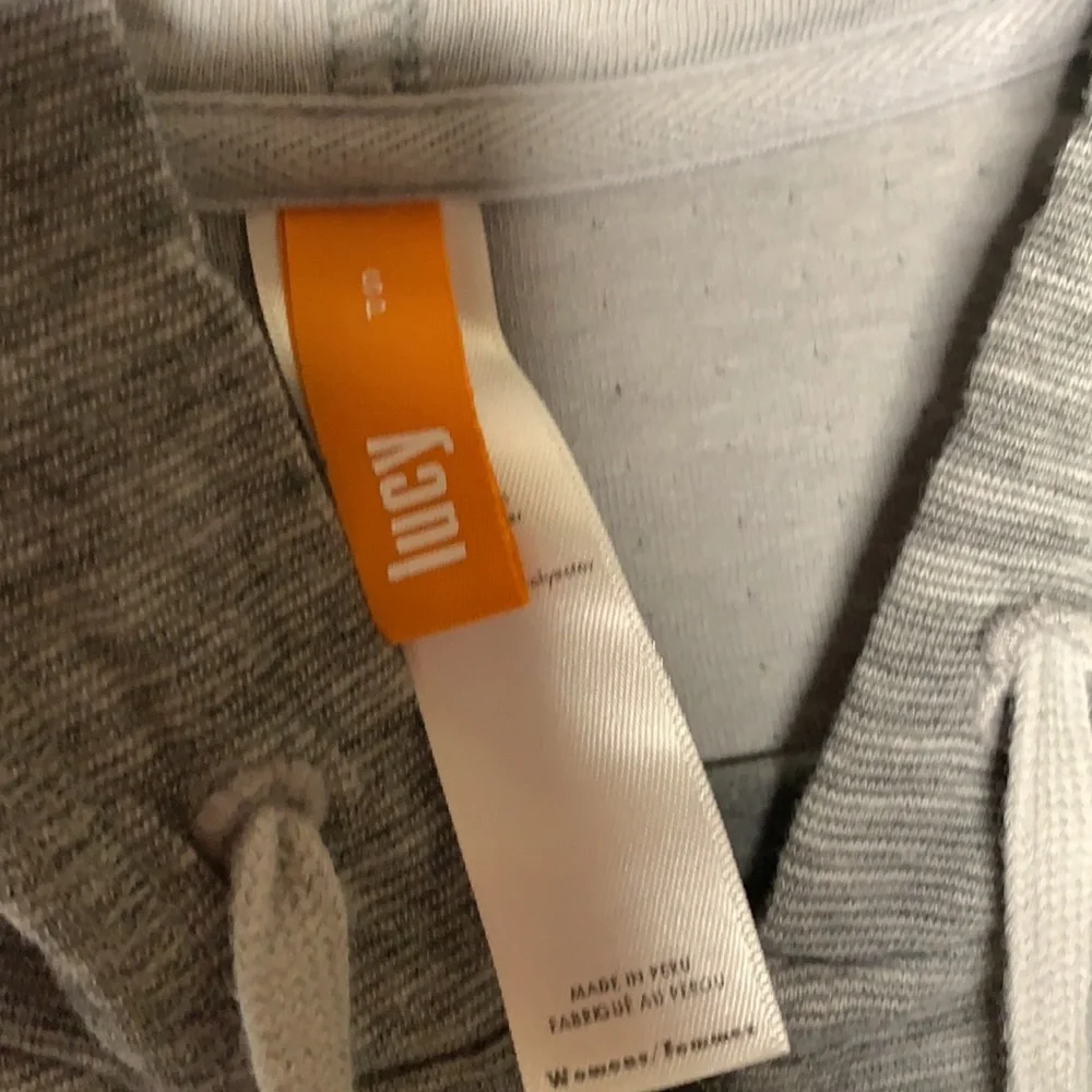 LUCY‎ Gray sweatshirt size Small